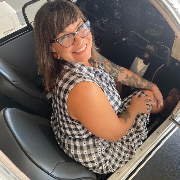 Meet your Posher, Katie - Picture 4 of 10